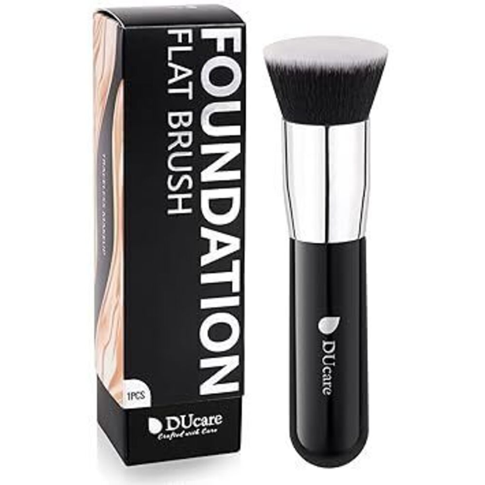Kabuki Foundation Brush For Liquid Makeup Flat Top Professional Stick Buffing